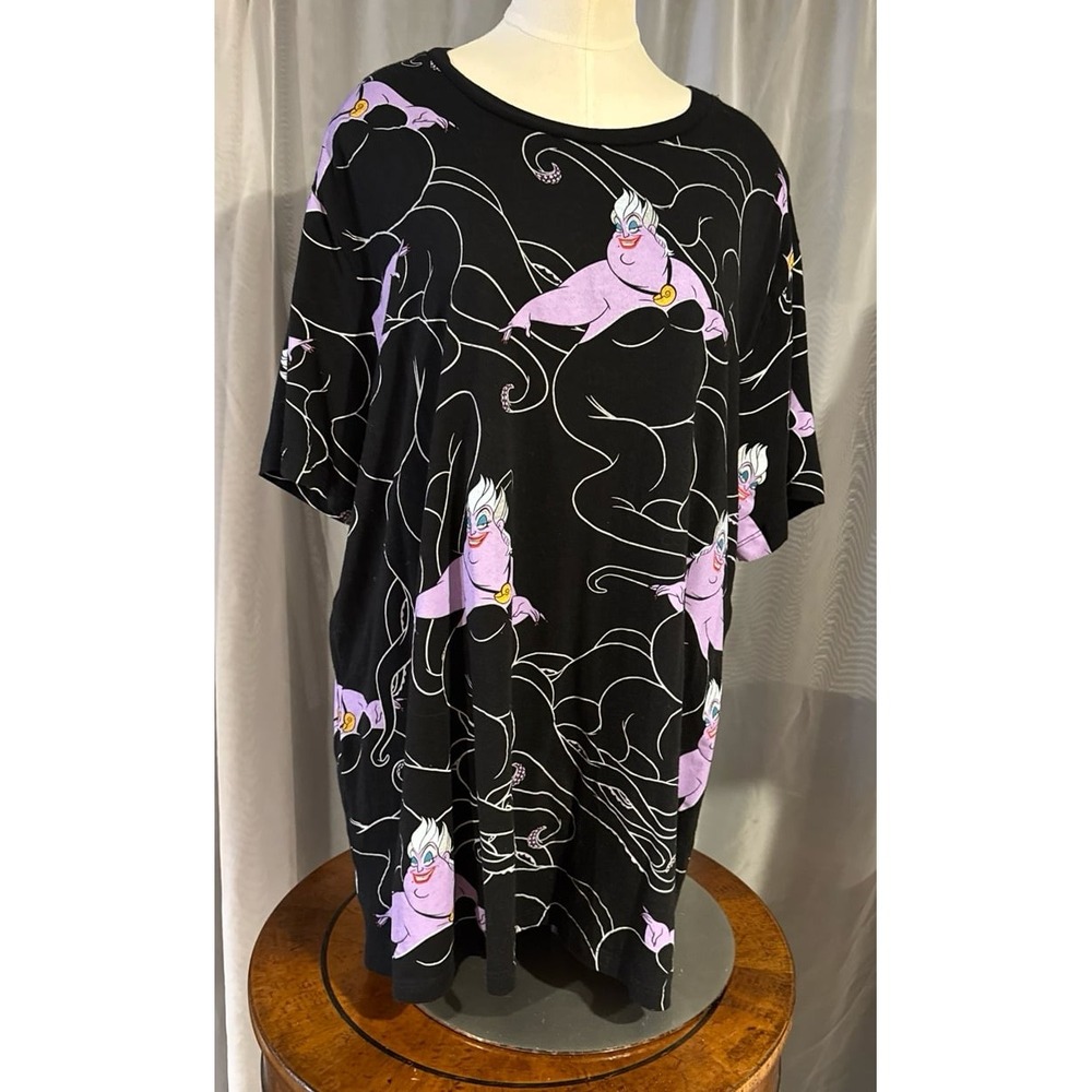 Disney Parks Little Mermaid Ursula All Over Graphic‎ Print T-Shirt